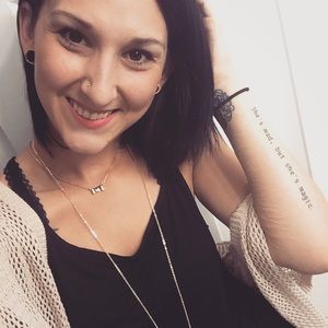 Meet your Posher, Lexi!